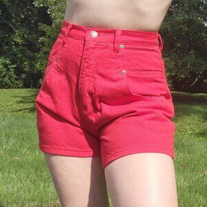 ☆˚🍓⋆｡ NUOVO vintage 80s bright red high waist denim shorts 𖦹°🍓‧☆